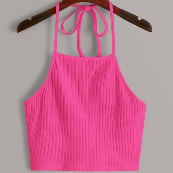 Pink tie cropped top. - Picture 1 of 1